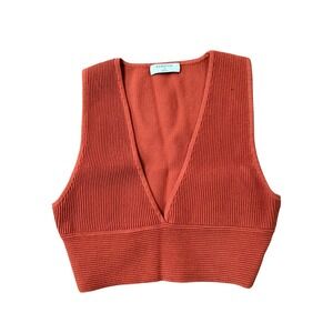Babaton Aritzia Sculpt Knit Deep V Neck Cropped Tank Top Burnt Orange M